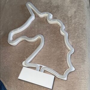 White Unicorn Light (baterry operated) NWOT